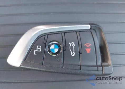 2021 BMW X3 M40I z USA, uszkodzony, nr VIN 5UXTY9C0XM9G76125